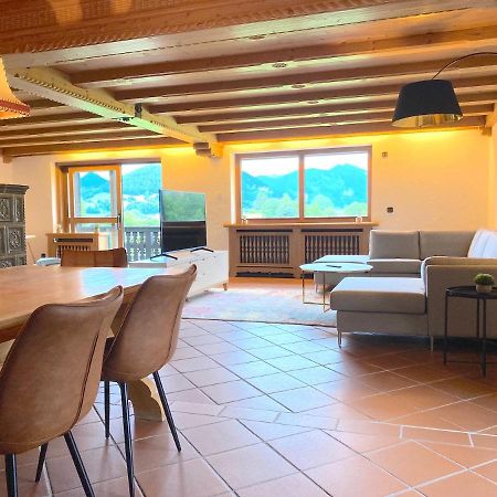 Grosszuegige Ferienwohnung Am Tegernsee Mit Suedbalkon Und Wallbergblick バート・ウィーゼ エクステリア 写真