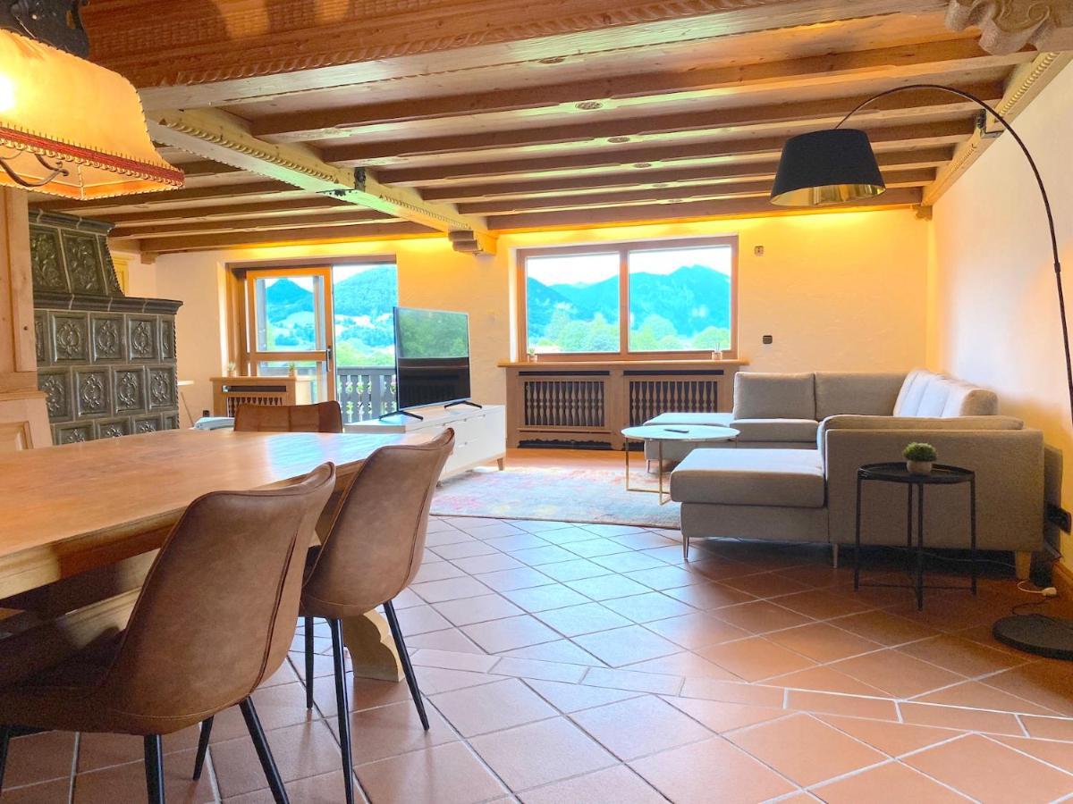 Grosszuegige Ferienwohnung Am Tegernsee Mit Suedbalkon Und Wallbergblick バート・ウィーゼ エクステリア 写真