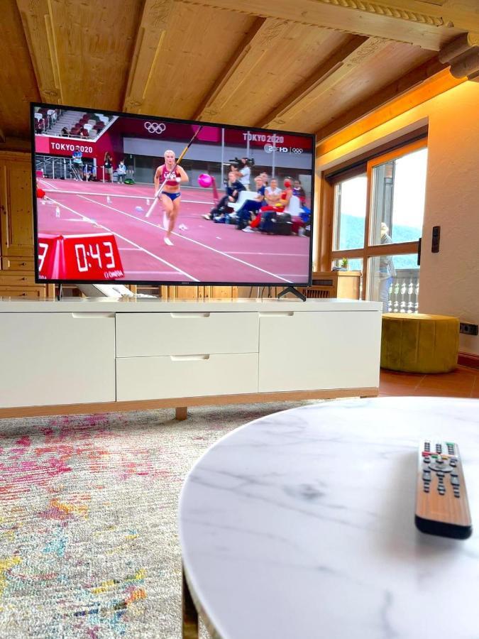 Grosszuegige Ferienwohnung Am Tegernsee Mit Suedbalkon Und Wallbergblick バート・ウィーゼ エクステリア 写真